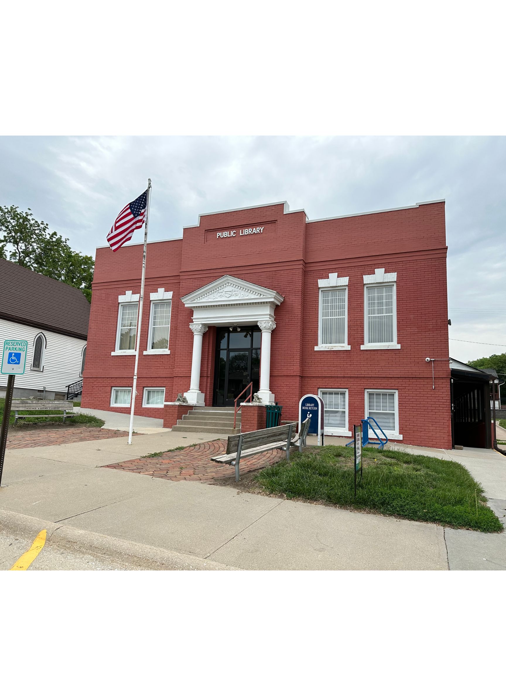 Glenwood Public Library :: Glenwood Public Library